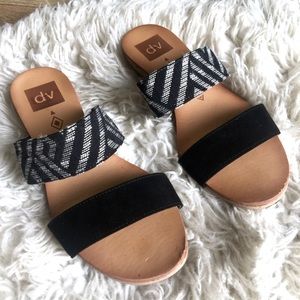 🌻3 for $20 Dolce Vita Slide Sandals